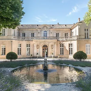 https://chateau-du-martinet.fr-provencehotel.com