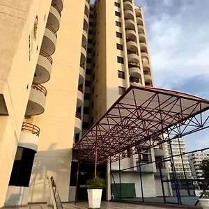 Apartamento Con Piscina, Cancha De Tenis Y Parque Ninos