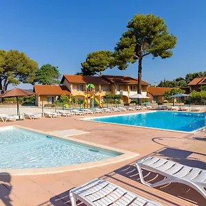 https://azureva-la-londe-les-maures.fr-provencehotel.com