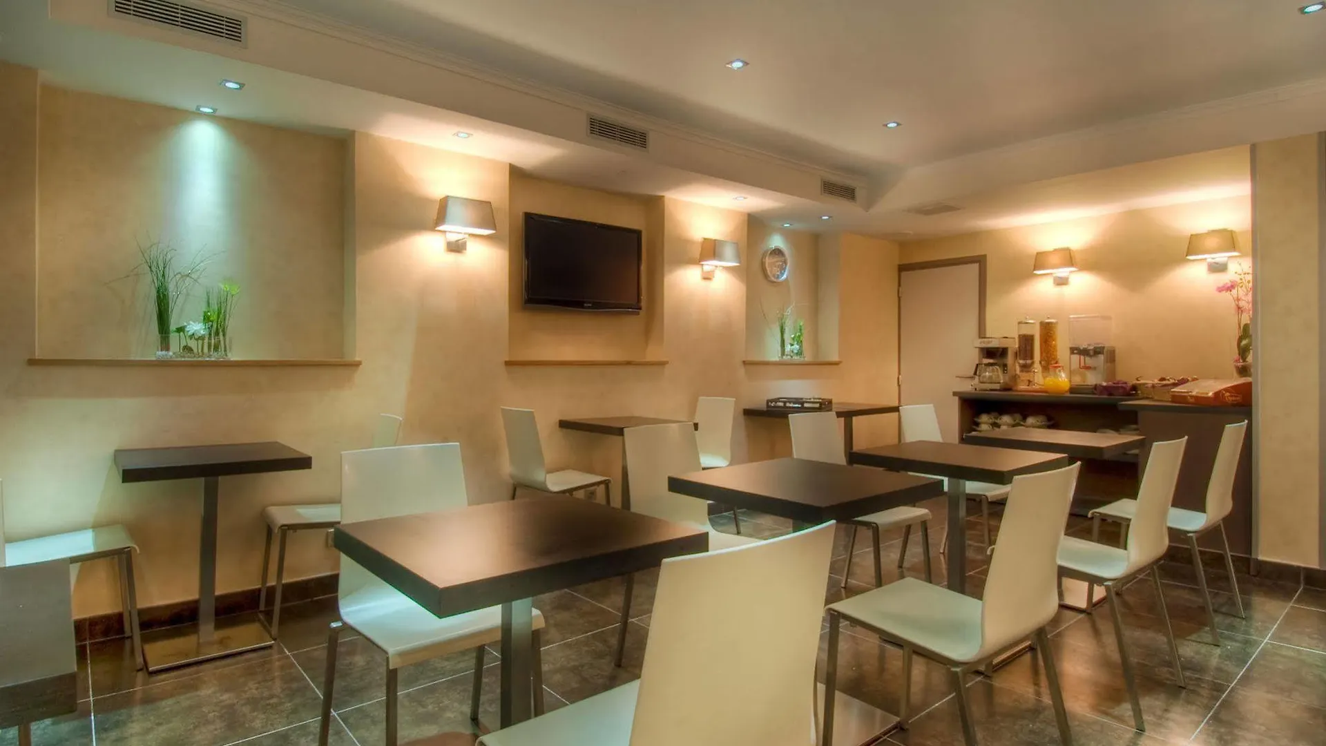 Hotel Claude Bernard Saint-Germain Paris 3*,