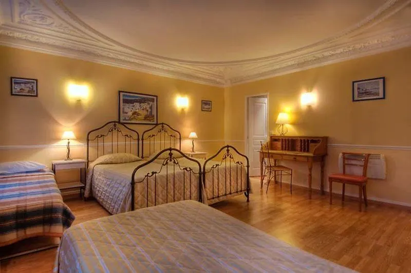 ***  Hotel Claude Bernard Saint-Germain Paris Frankrig